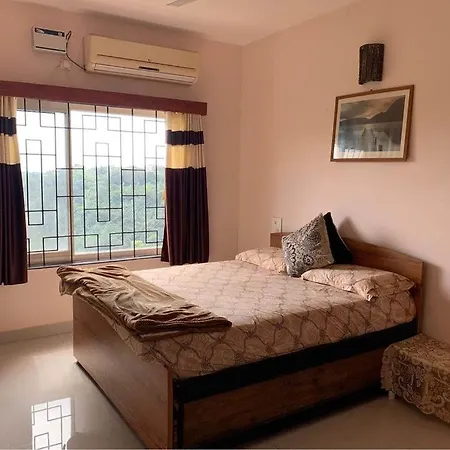 فندق مبيت وإفطار Homestay Peshkopi